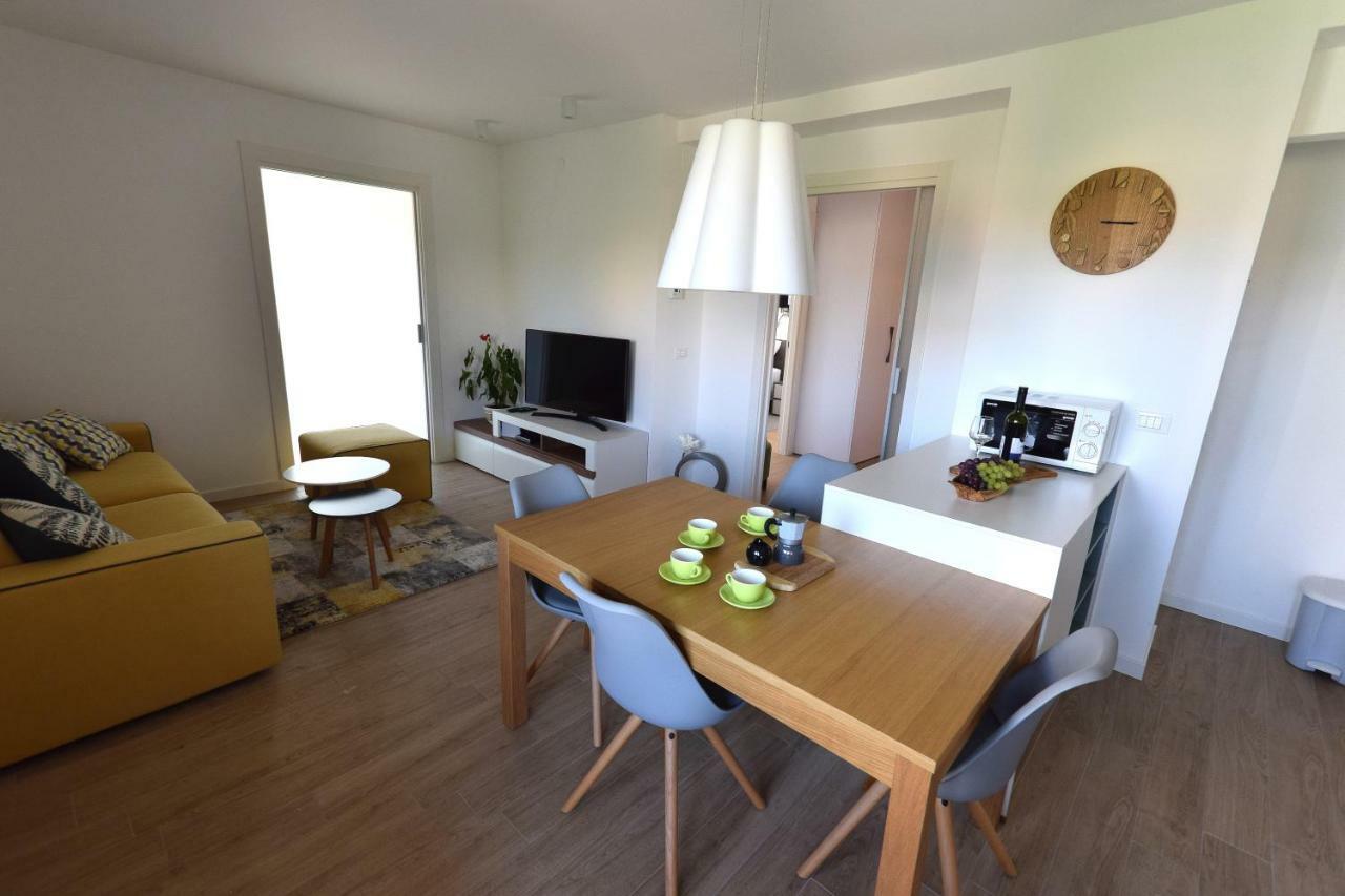 Apartment Vostan พูลา ภายนอก รูปภาพ