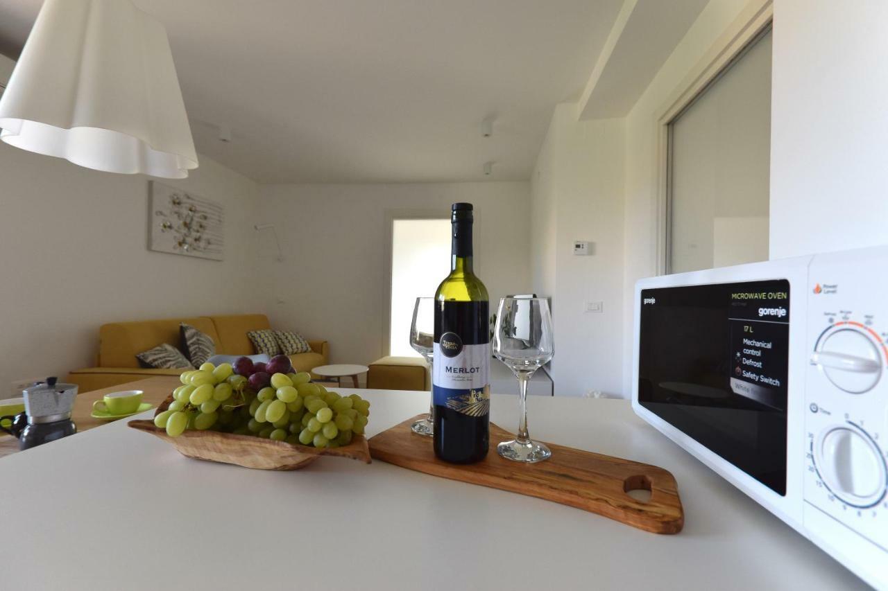 Apartment Vostan พูลา ภายนอก รูปภาพ