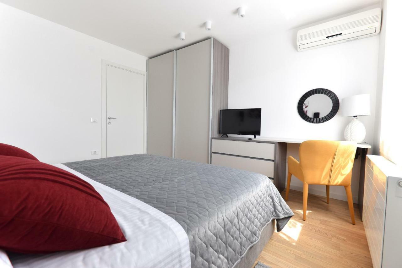 Apartment Vostan พูลา ภายนอก รูปภาพ