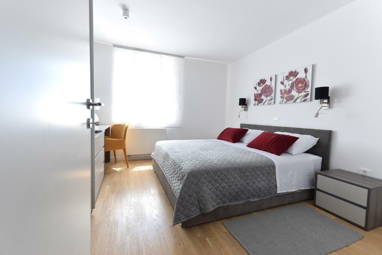Apartment Vostan พูลา ภายนอก รูปภาพ